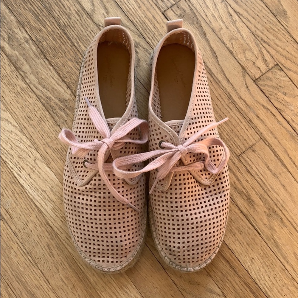 Universal Thread Laser Cut Espadrille Sneakers